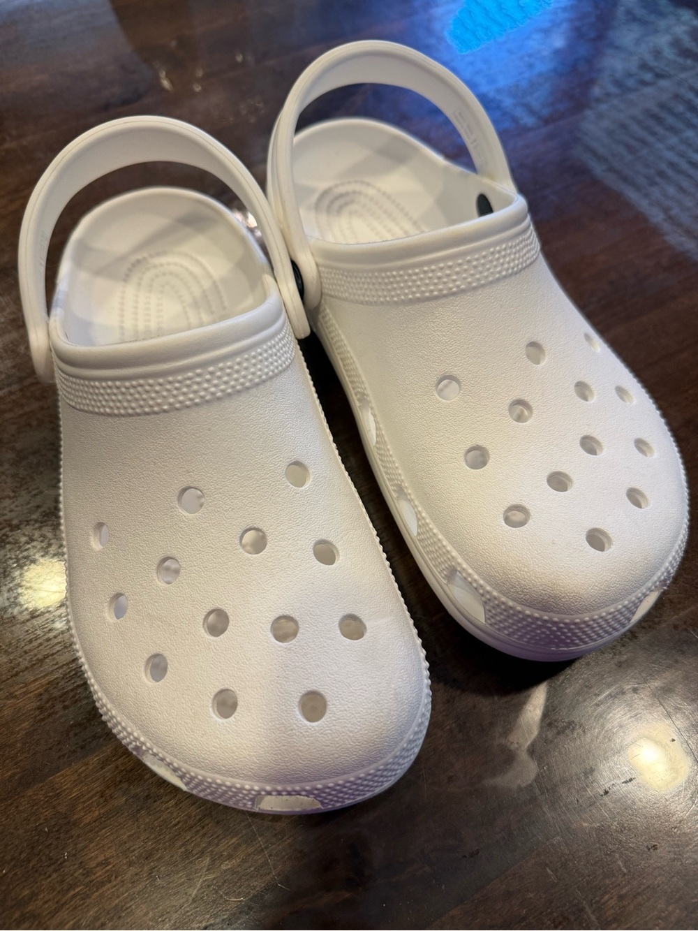 White Crocs size Men 8 / Women 10